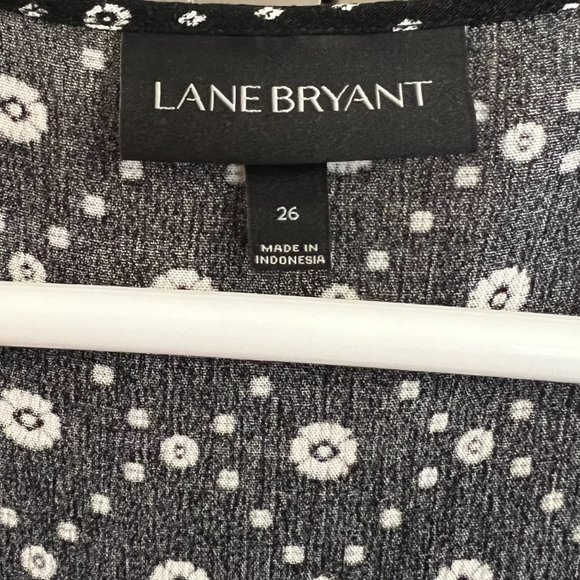 Lane Bryant Black White Pullover Blouse Top Shirt 26 Plus Size - Picture 6 of 8